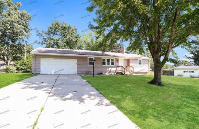 11604 East 38th Street South - 11604 East 38th Street South, Independence, MO 64052