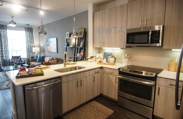 2416 E Sixth Street - 2416 6th St, Austin, TX 78702