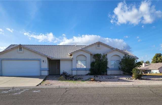 5587 S Desert Lakes Drive - 5587 Desert Lakes Drive, Fort Mohave, AZ 86426