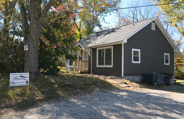 806 North Franklin Avenue - 806 North Franklin Avenue, Cookeville, TN 38501