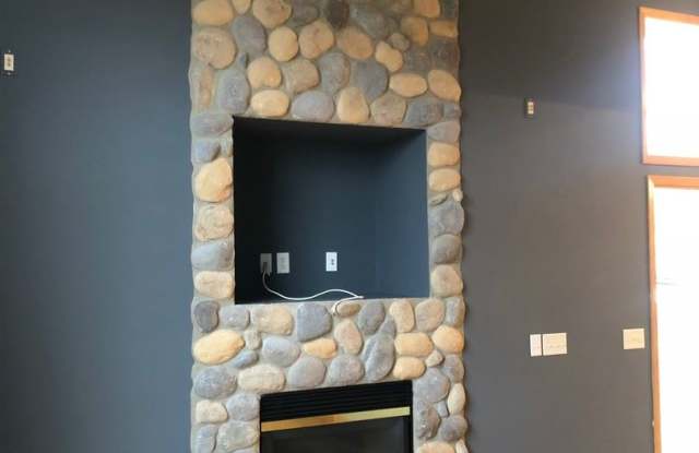 6904 Meadow Grass Lane Gallery 4