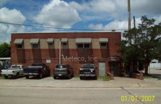 1039 Hamilton Street - 1039 Hamilton Street, Roanoke Rapids, NC 27870