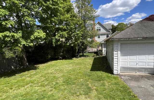 12 Hammondswood Rd. Gallery 3