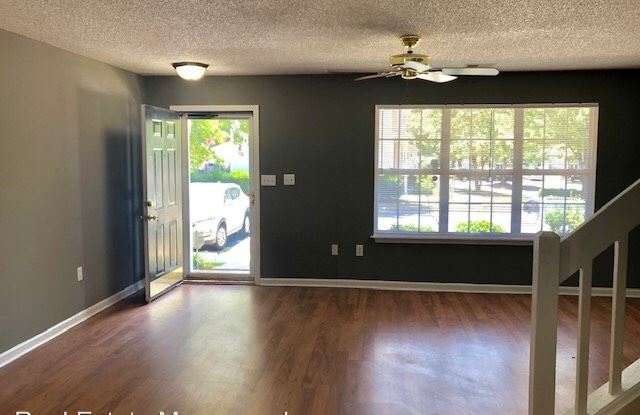 7543 Petrea Ln Gallery 2