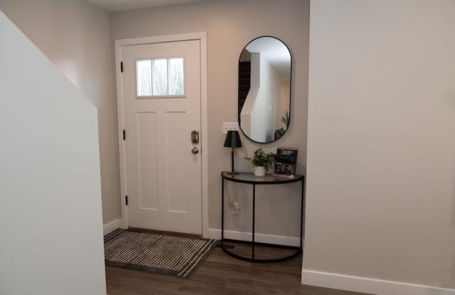1 Saddle Rock Way Gallery 2