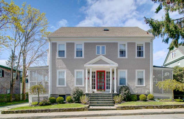 51 Powel Ave photos photos