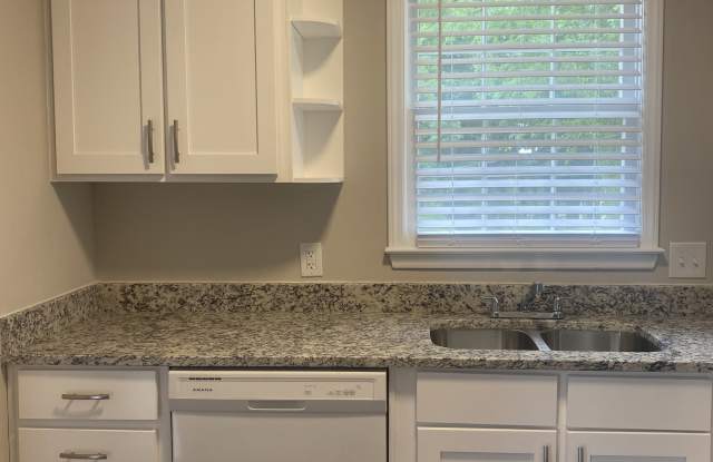 8938 Jefferson St - Unit D Gallery 4