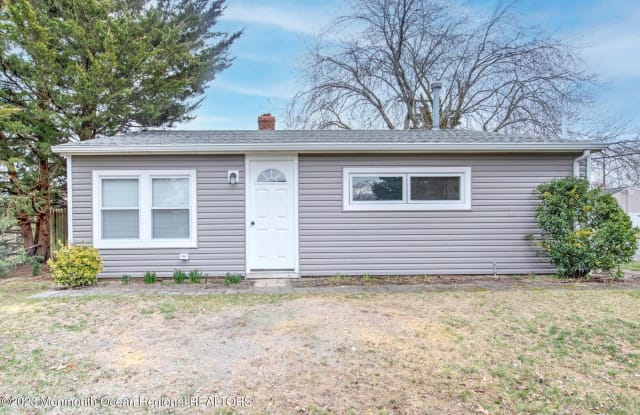 1001 Beach Boulevard - 1001 Beach Boulevard, Forked River, NJ 08731