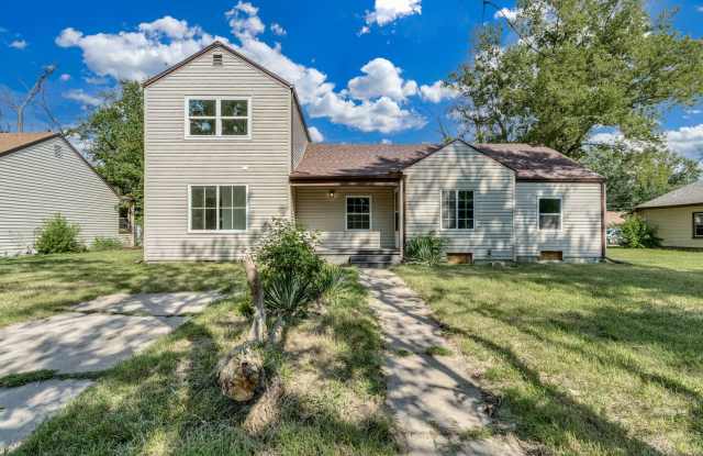 Spacious 4 Bedroom, 2.5 Bath Home with partial unfinished basement – Prelease Today for 11/16/2026 Move-In. Gallery 1