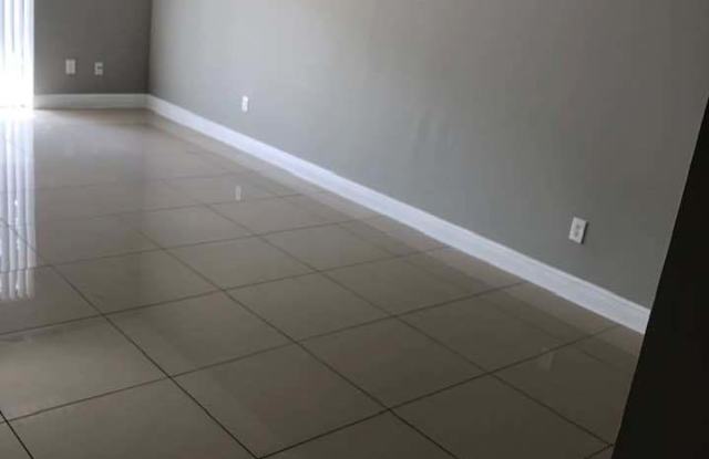 10783 Royal Palm Boulevard Gallery 2