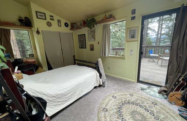 1780 Weston Ridge Road Gallery 4