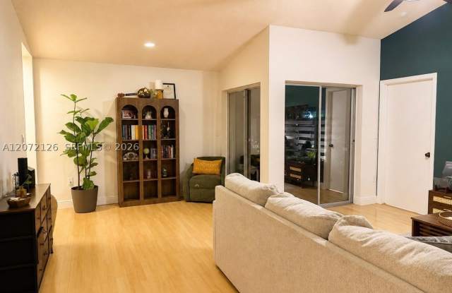13724 SW 147th Cir Ln Gallery 3