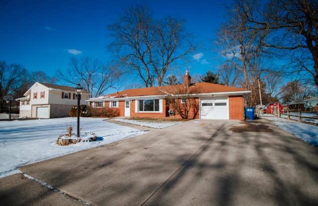 4822 Ryan Rd photos photos