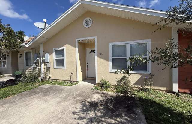 635 Angela Lane - 635 Angela Lane, Titusville, FL 32780