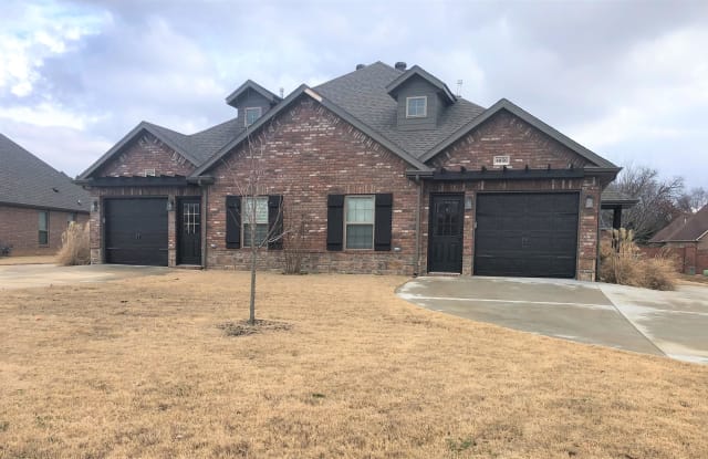 4856 Castlewood Lane - 4856 North Castlewood Lane, Fayetteville, AR 72764