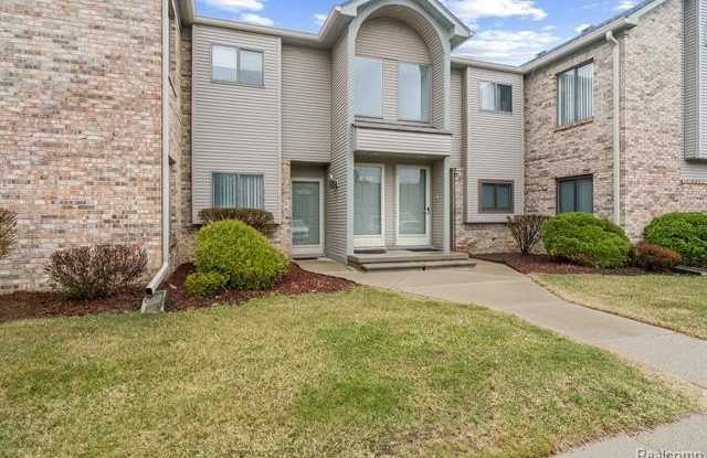 42565 Lilley Pointe Drive - 42565 Lilley Pointe Drive, Canton, MI 48187