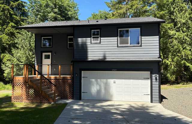 Beautiful New Construction Home with Privacy in Port Orchard photos photos