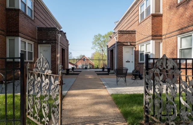 6855 Plymouth Avenue - 6855 Plymouth Avenue, University City, MO 63130