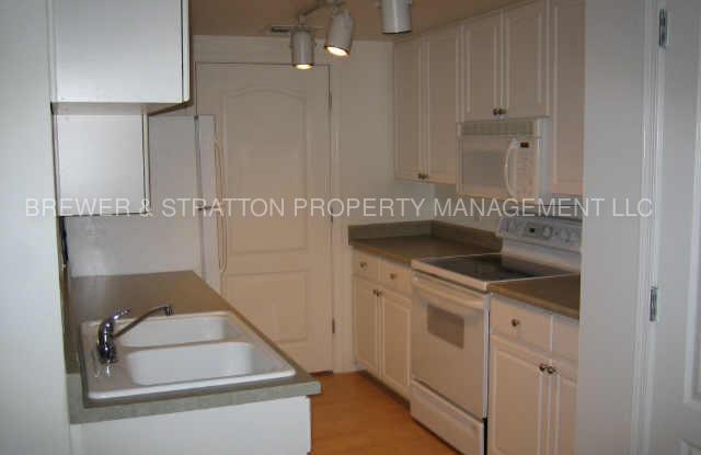 1701 East Colter Street Unit: 421 Gallery 3