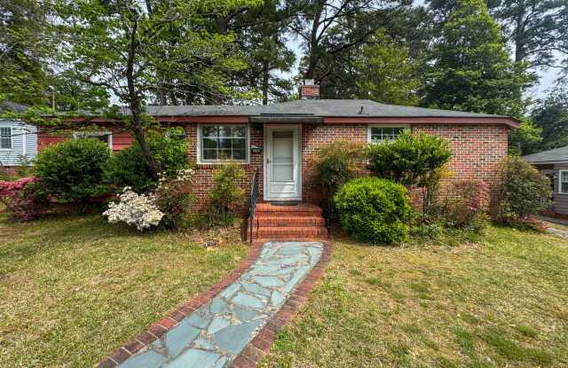 Charming 3 Bed 2 Bath Fayetteville Home photos photos