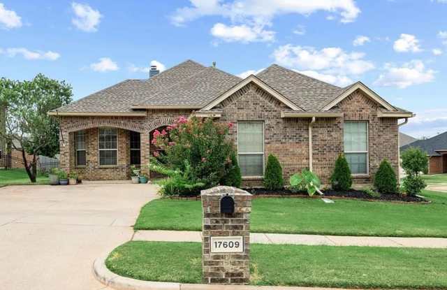 North Rose Lake neighborhood, within the Deer Creek School District photos photos