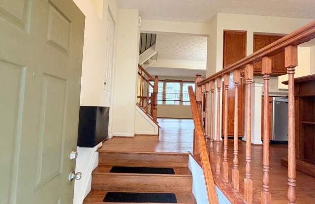 3758 MAZEWOOD Lane Gallery 4