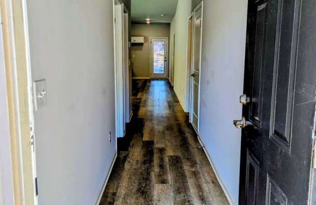 Beautiful 2 Bedroom 2 Bath off of Meriweather Road - 142 Cypress Oak Trail Northwest, Baldwin County, GA 31061