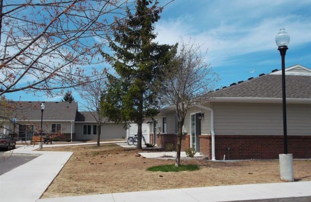 Wood Creek Manor Senior Living - 1606 Meridian Street, Sault Ste. Marie, MI 49783