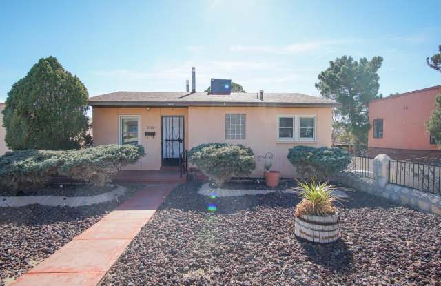 3308 SACRAMENTO Avenue Gallery 1