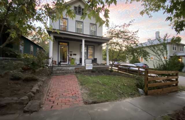 618 West 26th Street photos photos