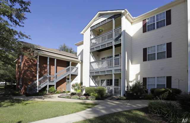 Wexford Condominiums - 131 Wexford Drive #300 photos photos