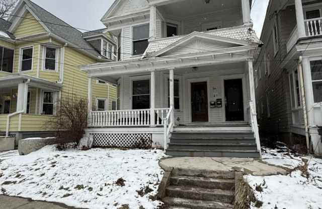 34 Besch Avenue - 2 photos photos