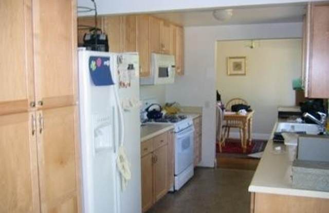 17414 17th Pl NE Gallery 4