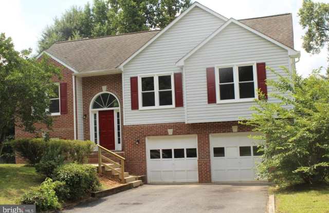 5908 DANIELLE Drive Gallery 2