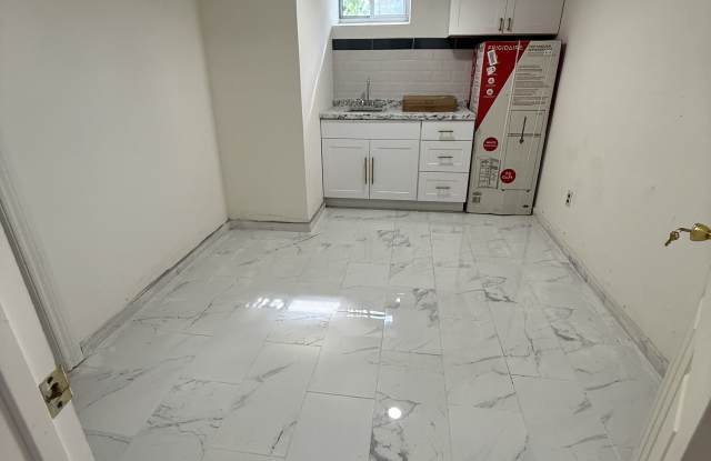 100 Cottage Avenue photos photos