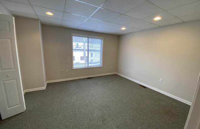 440 Larch Street Gallery 4