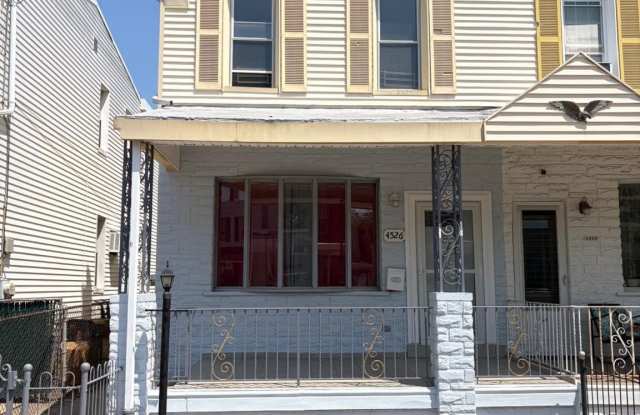 4526 E STILES Street photos photos