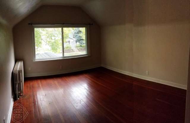 762 Magnolia Avenue E Gallery 2