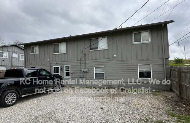 300 Hill Street photos photos