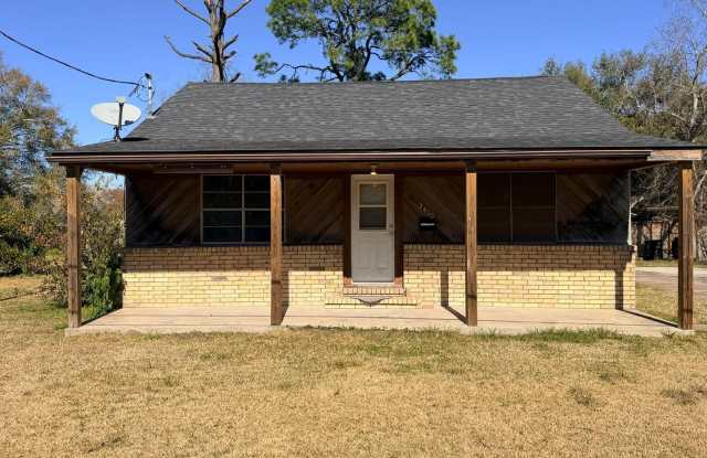 House For Rent 3410 Canal Ave Groves, TX 77619 photos photos