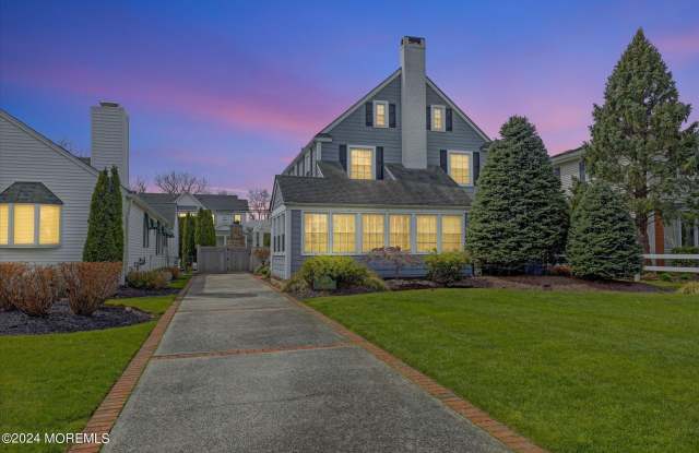 402 Philadelphia Boulevard photos photos