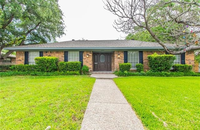 10606 Royal Chapel Drive - 10606 Royal Chapel Drive, Dallas, TX 75229