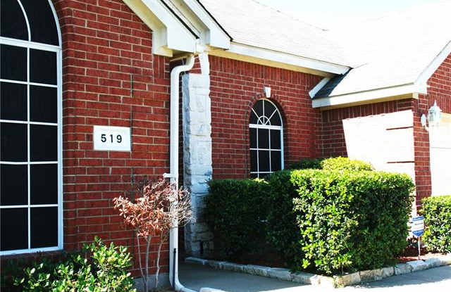 519 Delores Drive Gallery 2