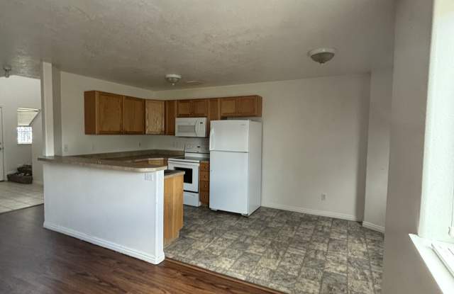3565 Deloy Drive - 4 photos photos