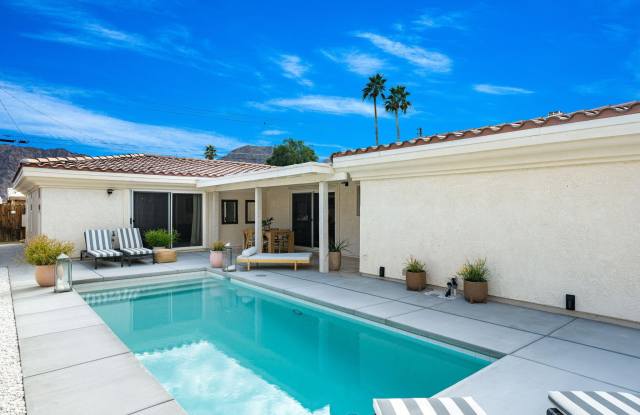 53680 Avenida Montezuma Gallery 3