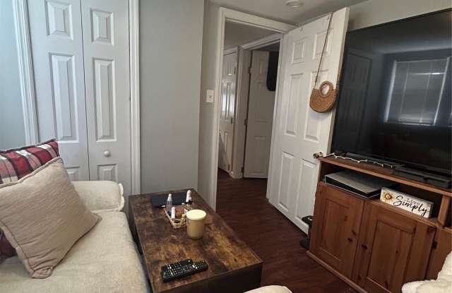 70 Oswego Avenue Gallery 2