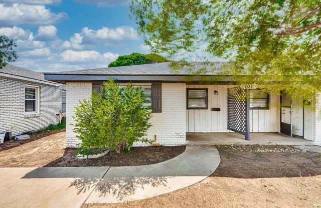 701 Kent St photos photos