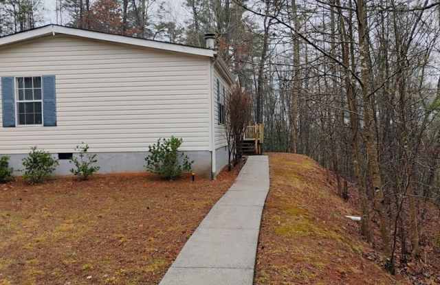 Gorgeous 3 Bedroom 2 Bath Home in Convenient Dawsonville Location! Move In Ready!!!! - 140 Virginia Way, Lumpkin County, GA 30534