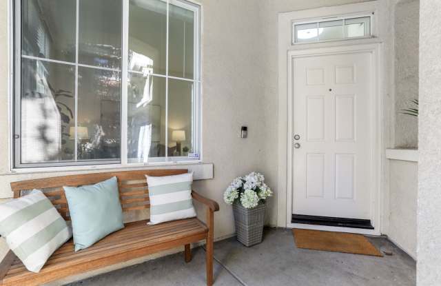 413 Nicholas Drive Gallery 3