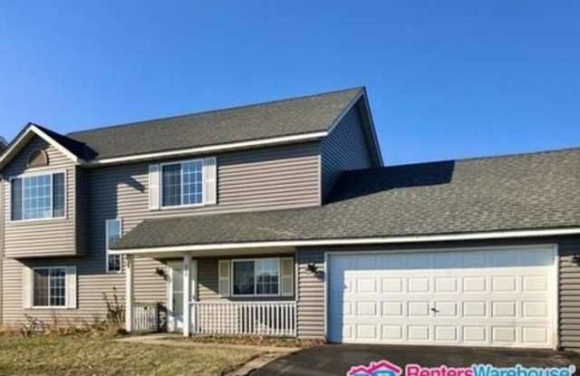 800 12th St - 800 12th Street, Farmington, MN 55024